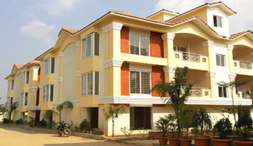 Minimalist Apartment In Tankapani Road Bhubaneswar with Best Design